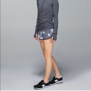 Lululemon Run: Speed Short Dottie Dream